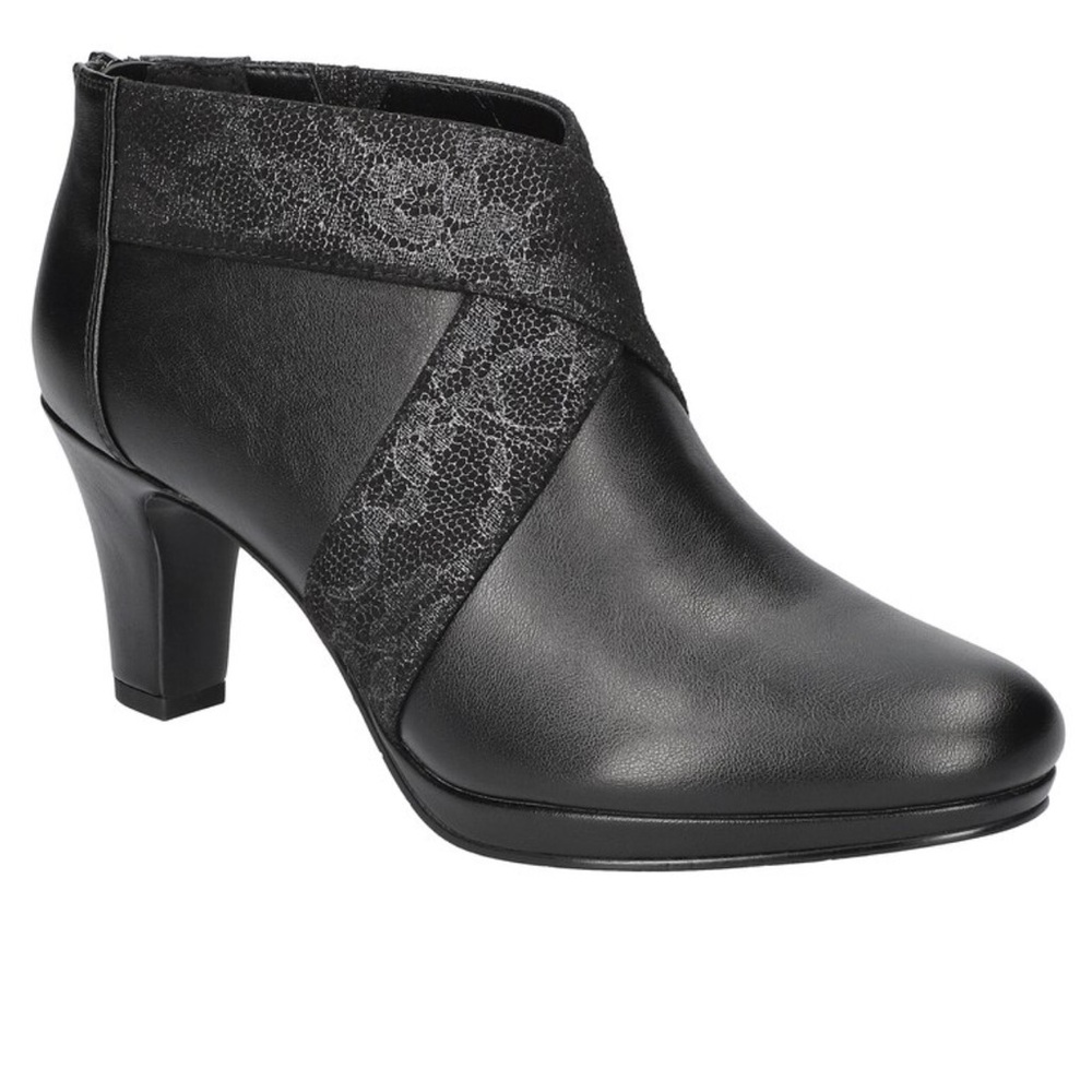 Easy Street® Spice Platform Dress Shooties